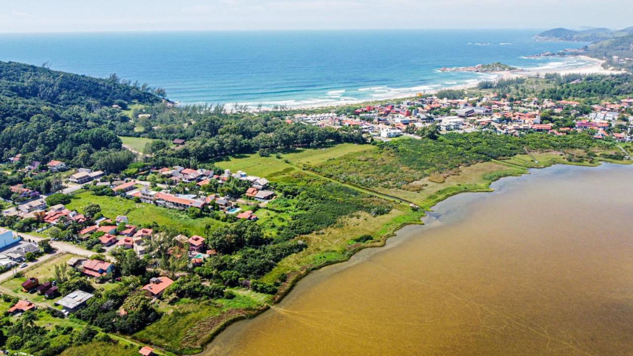 Pantai Pousadas - Jacuzzi Aquecida E 300 Metros Da Praia Da Ferrugem กาโรปาบา ภายนอก รูปภาพ